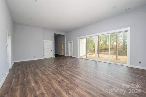 1043 Lester Rd, Clover, SC 29710 photo 27