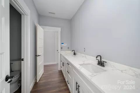 1043 Lester Rd, Clover, SC 29710 photo 24