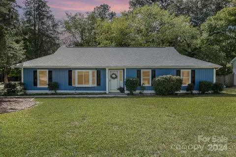 7120 Providence W Ln W, Charlotte, NC 28226