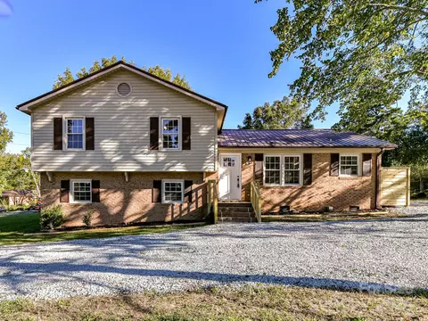 4902 Goldmine Dr, Monroe, NC 28110