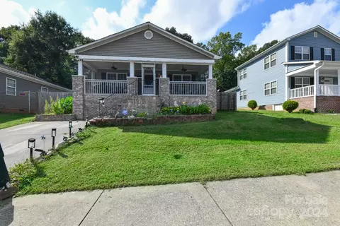 1738 Burton St, Winston Salem, NC 27105