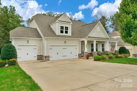 3006 Dunwoody Dr, Indian Trail, NC 28079