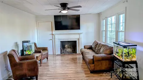 Living - 2292 Shiloh Unity Rd, Lancaster, SC 29720 photo 1 of 3