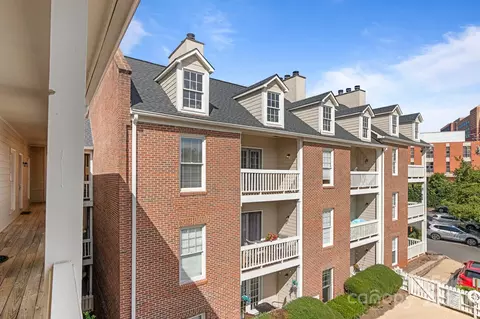 301 Queens 306 Rd #306, Charlotte, NC 28204