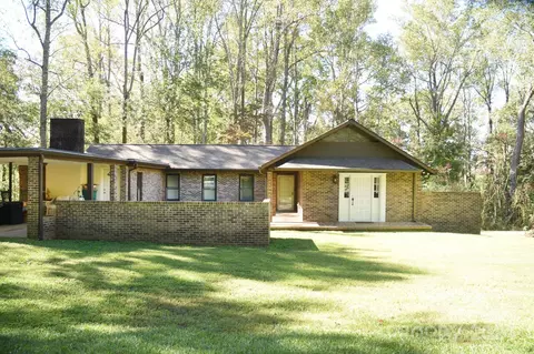 1630 Shirley Ln, Newton, NC 28658