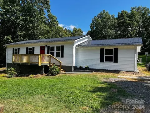 320 Pinnacle Church Rd, Nebo, NC 28761