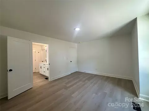 3 Riverside St, Lowell, NC 28098 photo 14