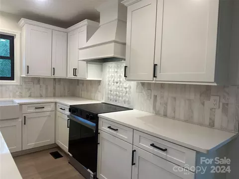 3 Riverside St, Lowell, NC 28098 photo 8