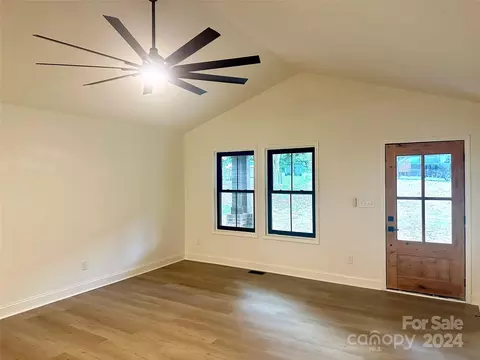 3 Riverside St, Lowell, NC 28098 photo 10