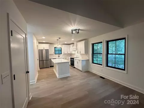 3 Riverside St, Lowell, NC 28098 photo 12