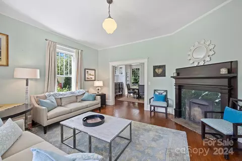 Living - 559 N Main St, Davidson, NC 28036 photo 1 of 1