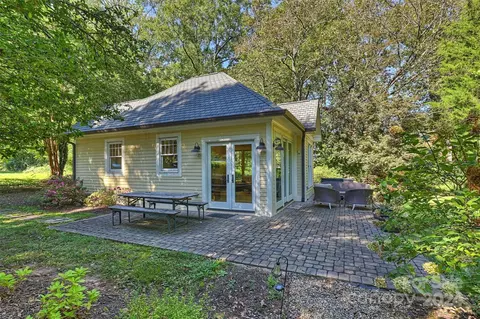 Other - 559 N Main St, Davidson, NC 28036 photo 9 of 10