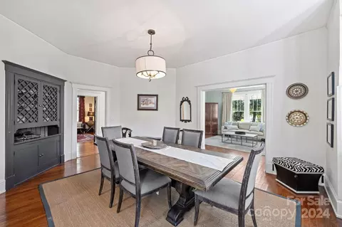 Dining - 559 N Main St, Davidson, NC 28036 photo 1 of 2