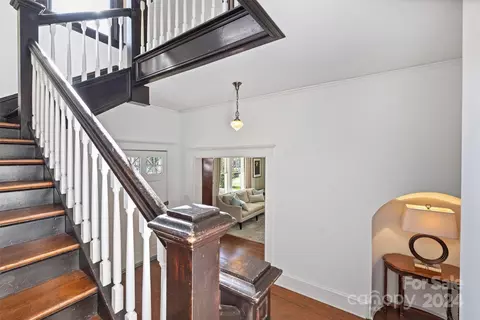 Entry Way - 559 N Main St, Davidson, NC 28036 photo 3 of 3