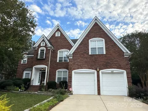 9107 Shrewsbury Dr, Waxhaw, NC 28173