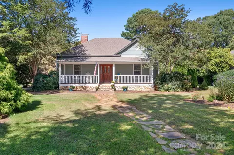 114 Holbrook St, Huntersville, NC 28078
