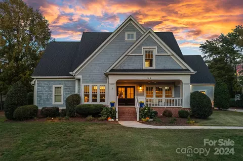 268 Milford Cir, Mooresville, NC 28117