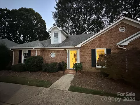 1840 A Robinwood A Rd #A, Gastonia, NC 28054