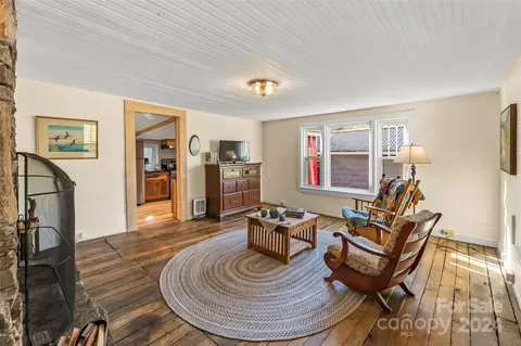 Living - 4876 Paint Fork Rd, Mars Hill, NC 28754 photo 1 of 3