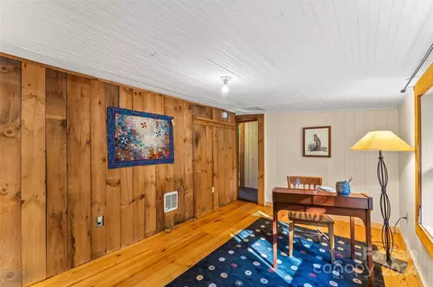 Bedroom - 4876 Paint Fork Rd, Mars Hill, NC 28754 photo 1 of 4