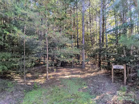 2177 Cottage Park Rd, Morganton, NC 28655