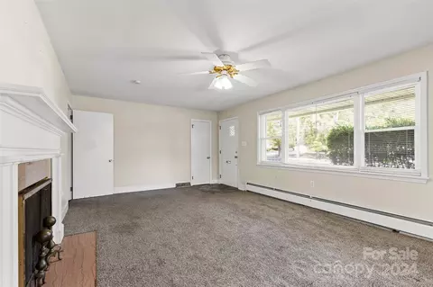 Living - 1010 E Franklin St, Monroe, NC 28112 photo 3 of 5