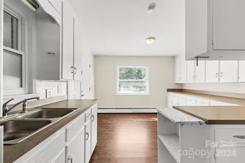 Other - 1010 E Franklin St, Monroe, NC 28112 photo 2 of 9