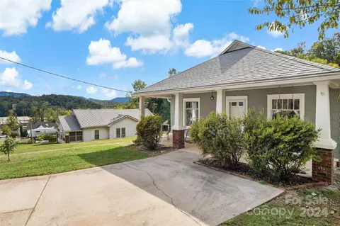 125 N Church St, Old Fort, NC 28762
