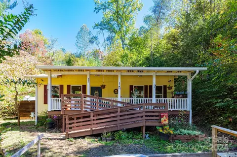 27 Egret 4 Ln #4, Sylva, NC 28779