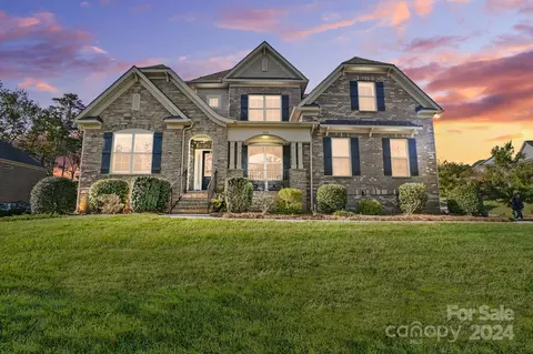 9319 Scorpio Ln, Mint Hill, NC 28227