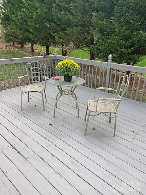 Exterior - 2219 Knocktree Dr, Indian Trail, NC 28079 photo 6 of 6