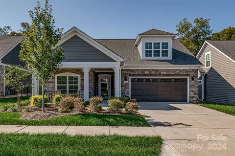 15021 Honeycutt Dr, Huntersville, NC 28078