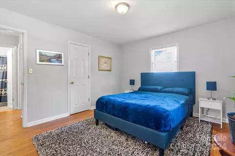 Bedroom - 1101 Wayside St, High Point, NC 27260 photo 2 of 7