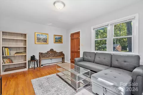 Living - 1101 Wayside St, High Point, NC 27260 photo 3 of 3