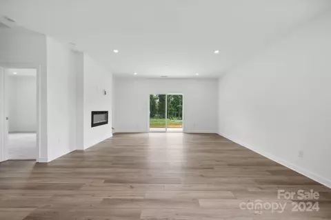 Living - 542 Mountain View Dr, Monroe, NC 28110 photo 1 of 3