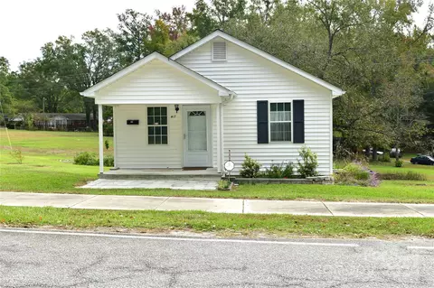 417 W Perry St, Heath Springs, SC 29058