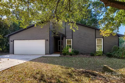6600 Danbrooke Park Dr, Mint Hill, NC 28227