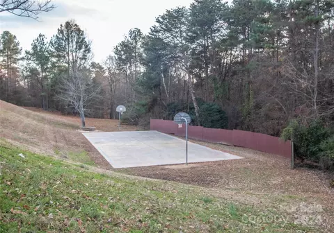 9114 Windjammer Dr, Tega Cay, SC 29708 photo 44