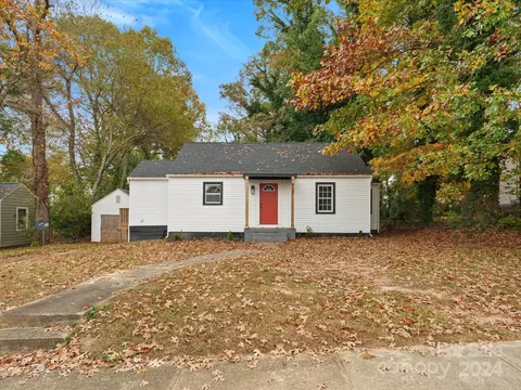612 N Highland St, Gastonia, NC 28052