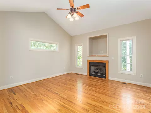 5 Graylyn Dr, Fairview, NC 28730 photo 5