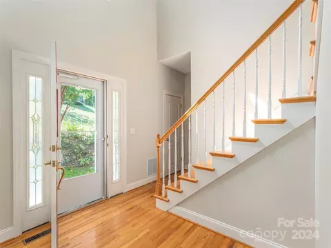 5 Graylyn Dr, Fairview, NC 28730 photo 3
