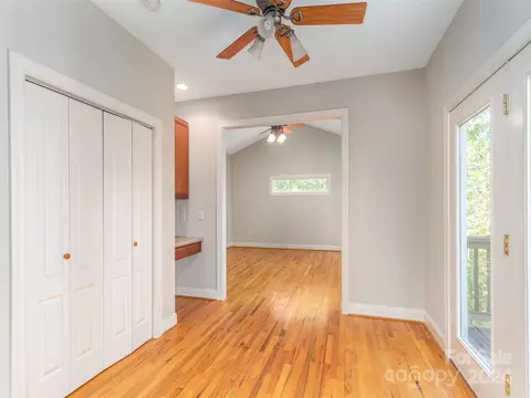 5 Graylyn Dr, Fairview, NC 28730 photo 6