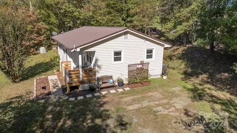 Exterior - 50 Shell Rd, Marion, NC 28752 photo 8 of 12