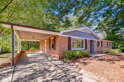 1354 36th Avenue Ne Dr NE, Hickory, NC 28601