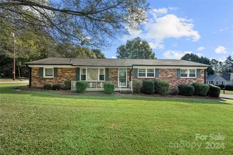 2938 Beaty Rd, Gastonia, NC 28056