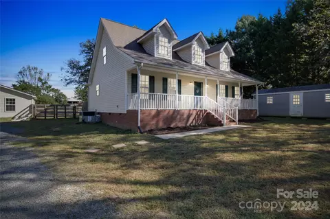 3518 Parkwood School Rd, Monroe, NC 28112