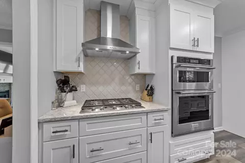 Kitchen - 2511 Applegate Dr, Concord, NC 28027 photo 4 of 4