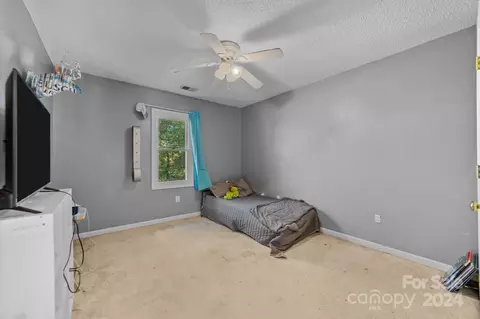 Bedroom - 2511 Applegate Dr, Concord, NC 28027 photo 3 of 4