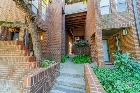 423 N Church St, Charlotte, NC 28202