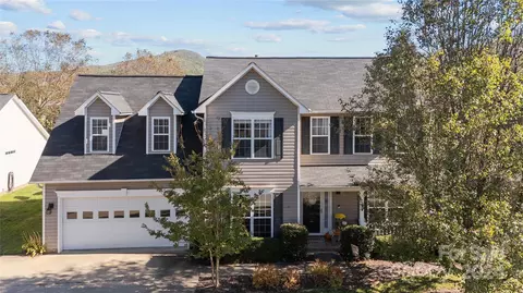 25 S Sunberry Trl, Fletcher, NC 28732